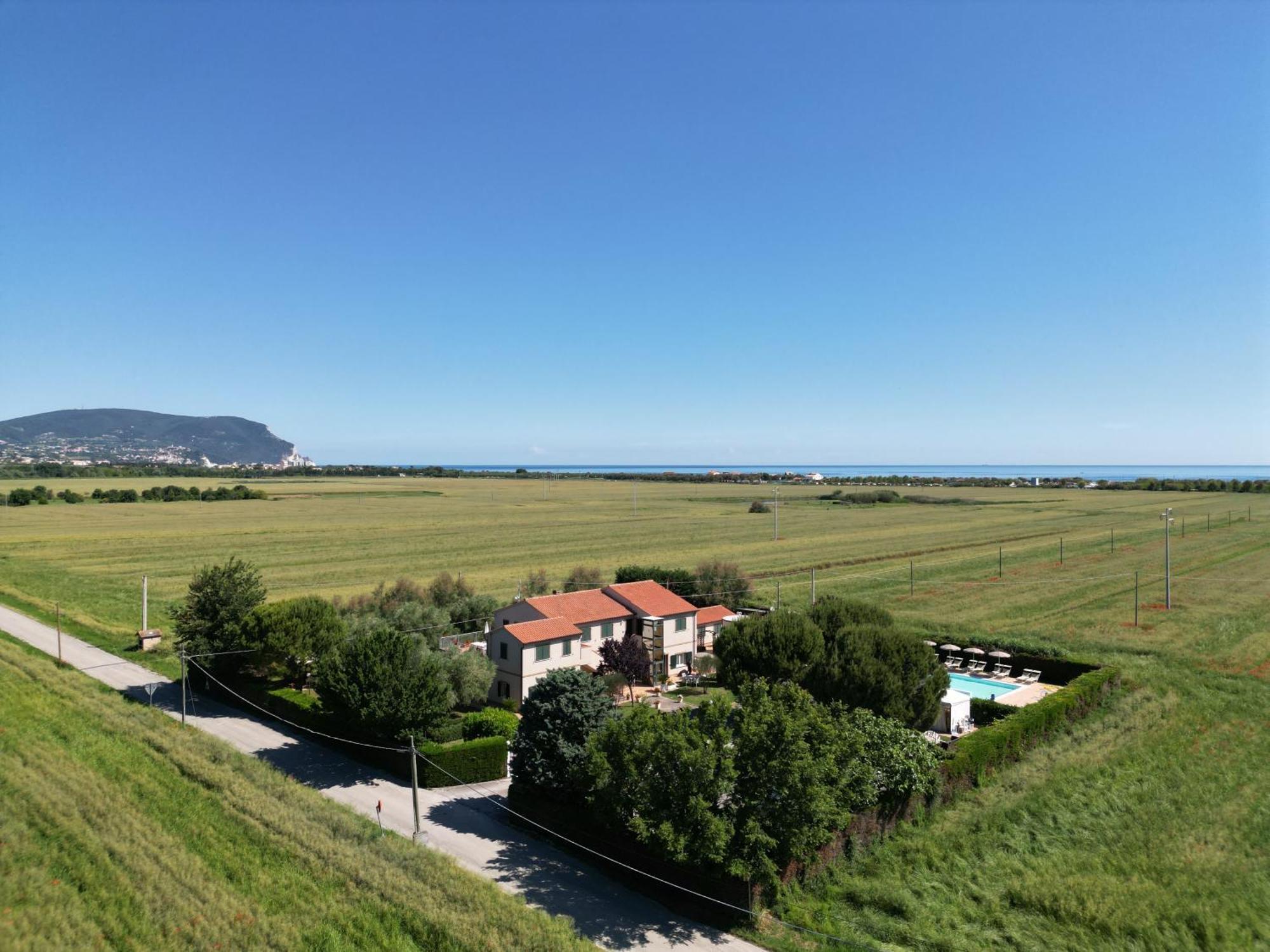 Villa Chiara Porto Recanati Exterior photo